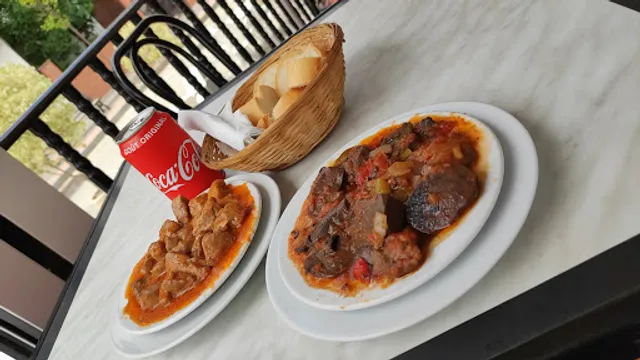 Restaurante-Bar El Celaó