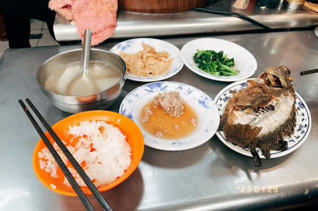 台灣古早味-正宗阿偉咖哩飯 營業時間