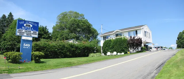 Admiral Motel
