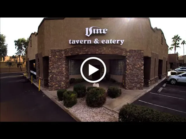 Vine Tavern & Eatery - Elliot & Rural