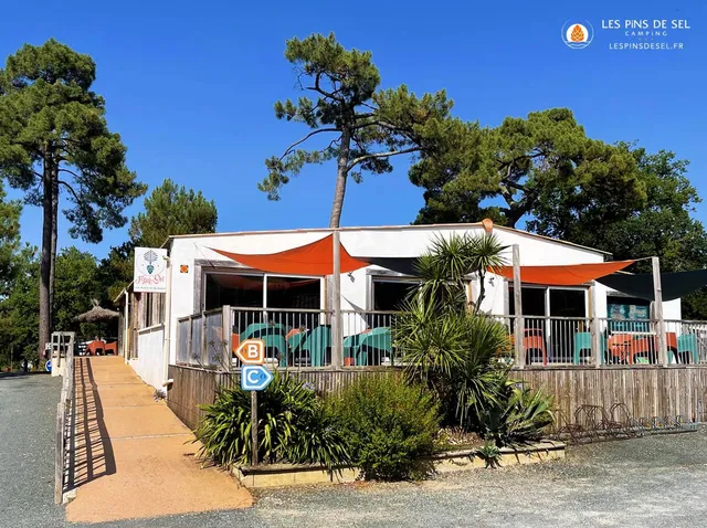 Camping Les Pins de Sel - Charente-Maritime