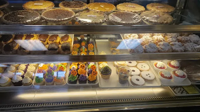 Julie Anne's Bakery & Cafe