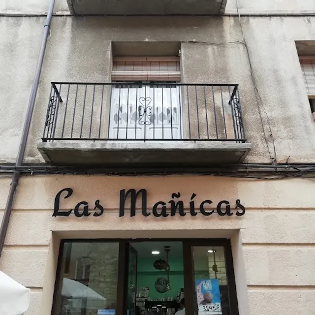 Las Mañicas