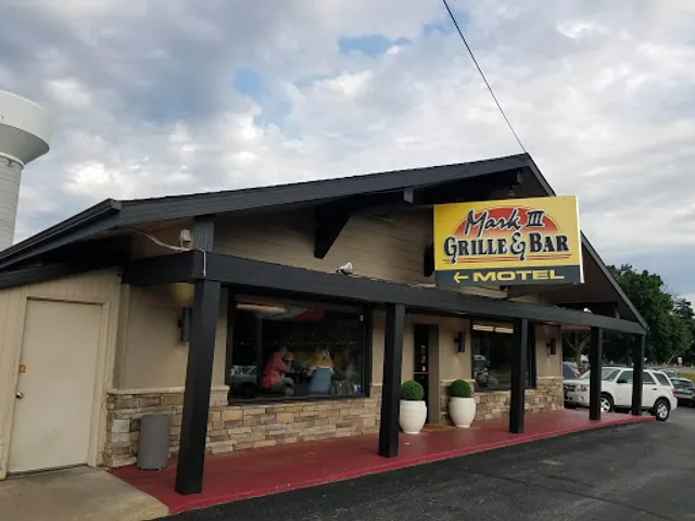 Mark III Grille & Bar and Inn