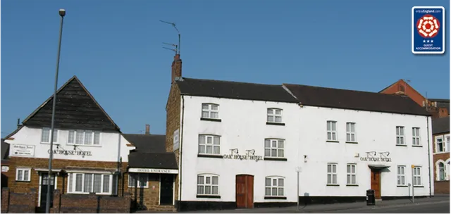 Oak House Hotel