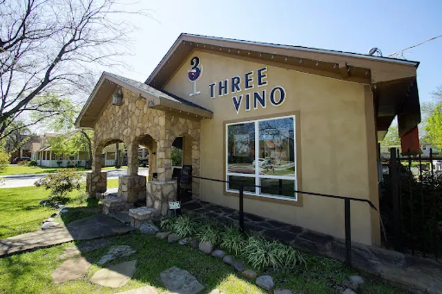3 Vino Wine Bar & Bottle Shop