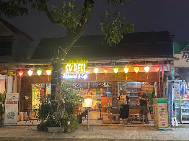 Su Deli Restaurant & Coffee