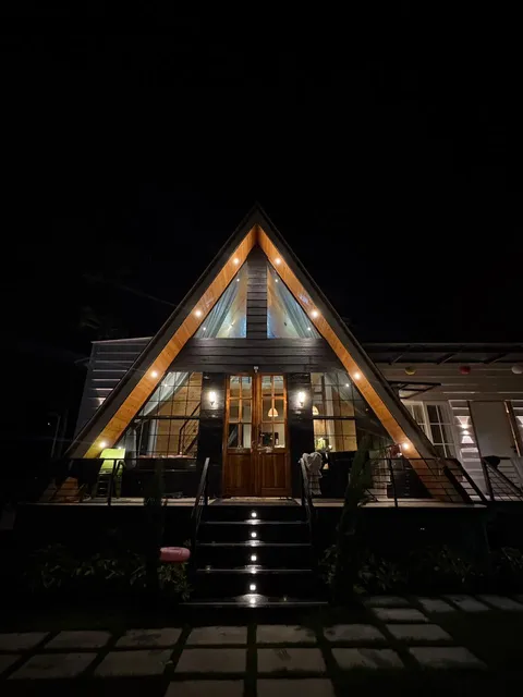 the brookside bungalow