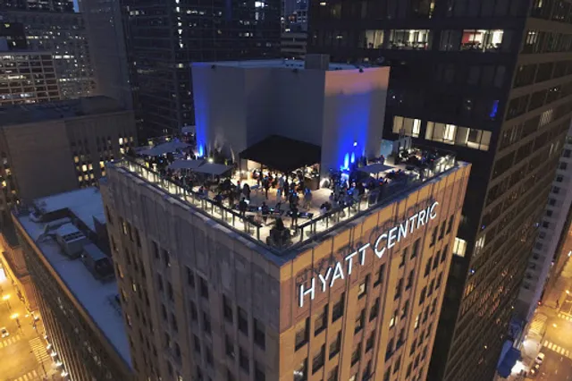 Aire Rooftop Bar Chicago