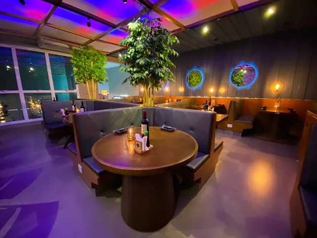 Tojiro Sushi - Zona Norte - Restaurante Japonês & Rodízio