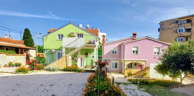 Ema & Sea Apartment's