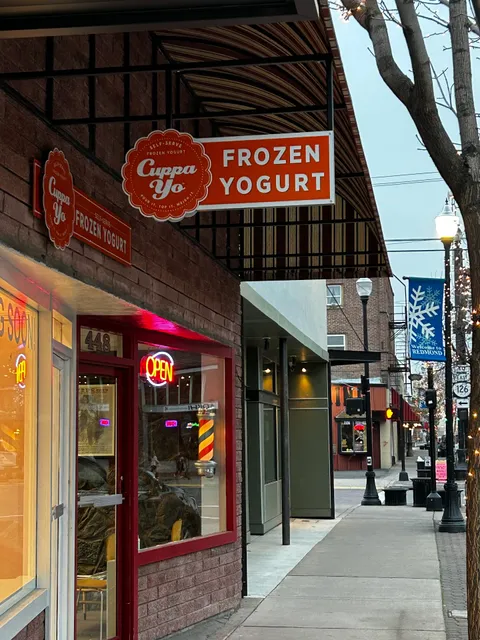 Cuppa Yo Frozen Yogurt Redmond, OR