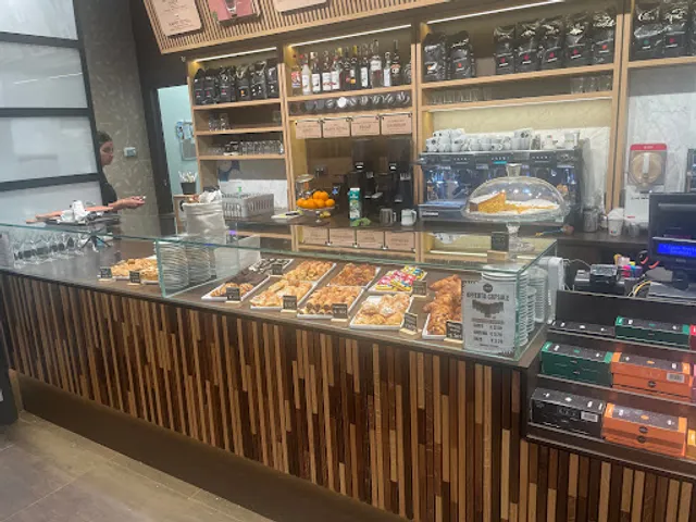 New Flaminia Shopping Center