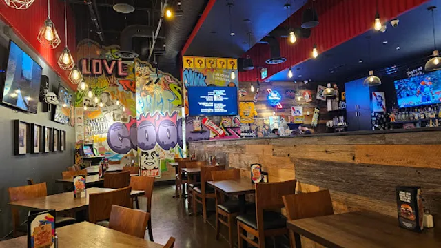 Coop Wicked Chicken & Bar Waterdown