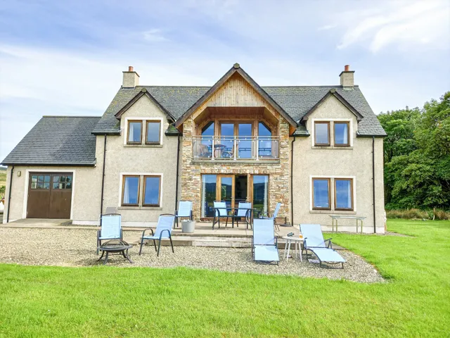 Kennacraig Lodge
