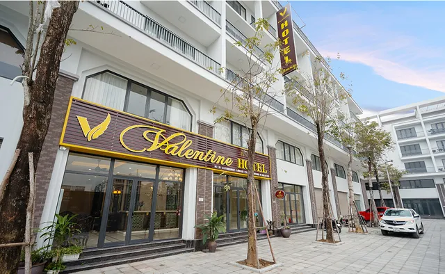 Khách sạn Valentine Halong