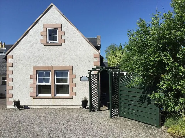 Inverness Apartments and Cottages