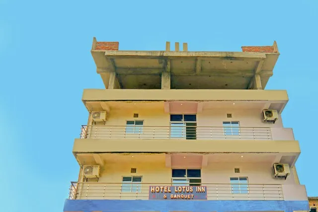 OYO Hotel Blue Lotus