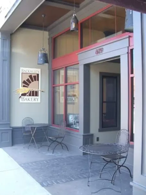 Back Alley Bakery & Cafe