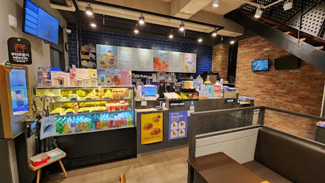 Ediya Coffee Suwon Ilwol Park Branch