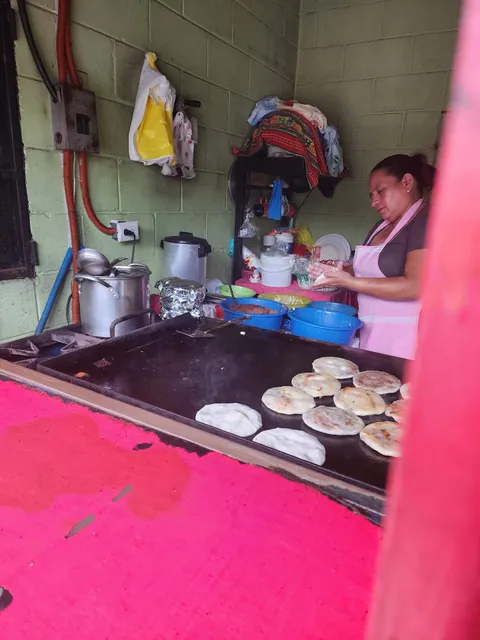 Pupuseria la bendición de dios