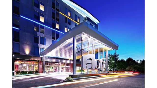 Aloft Arundel Mills BWI Airport