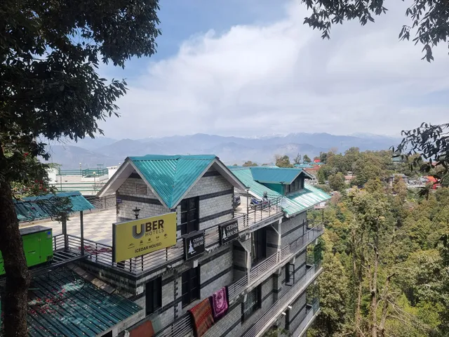 Cedar House By Uber Hotels