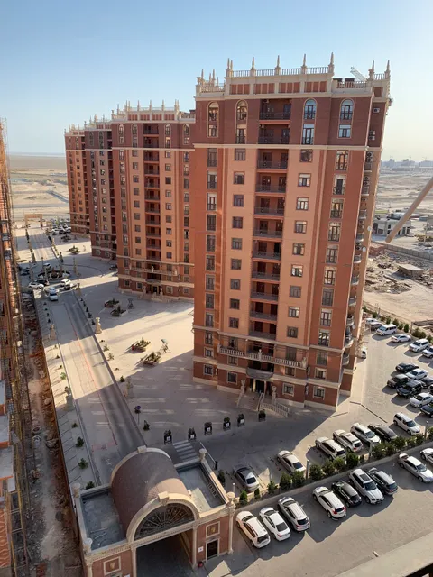 Green Plaza Residence