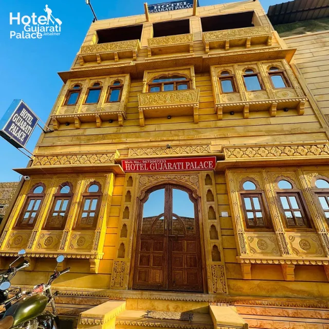 Hotel Gujarati Palace