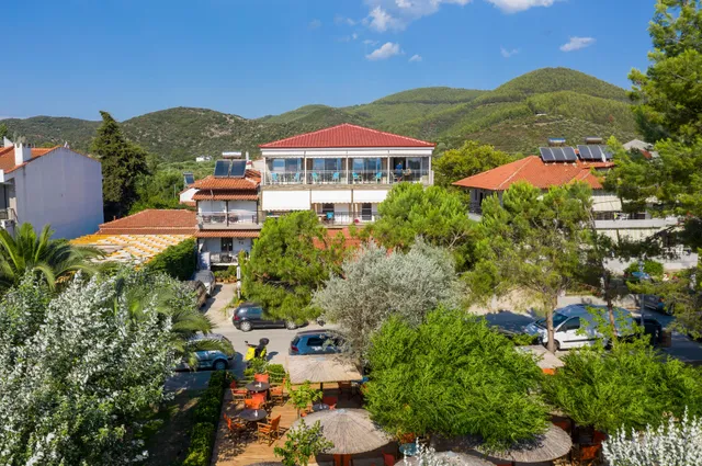 Sunset Studios - Toroni