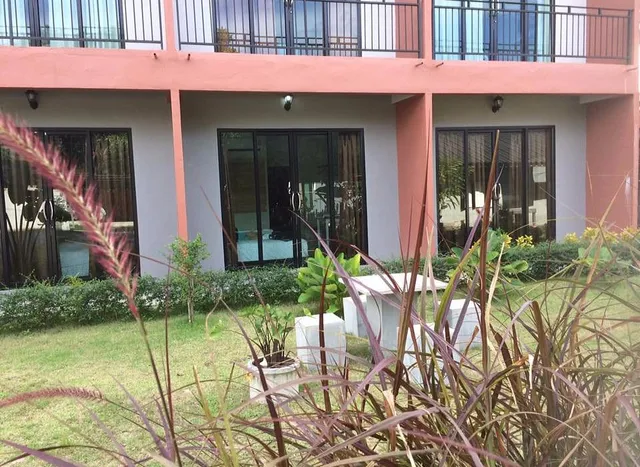 Montra Nakhon Guesthouse