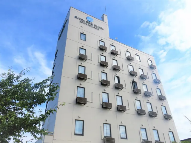 Riverside Hotel Omagari