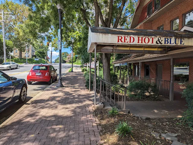 Red Hot & Blue Laurel