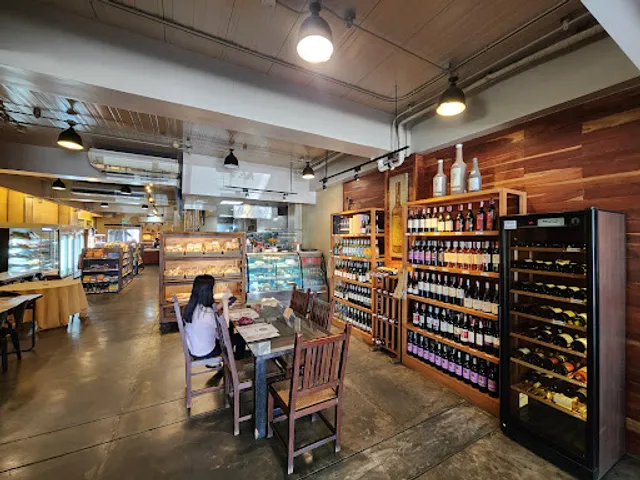 Gourmet Garage Subic