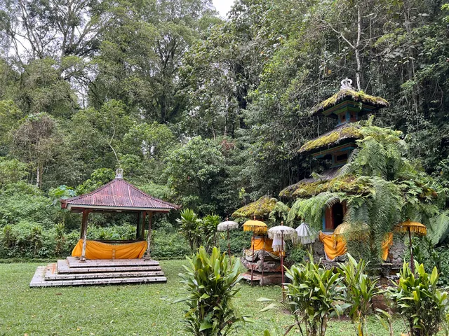 Pura Ulun Danu Tamblingan