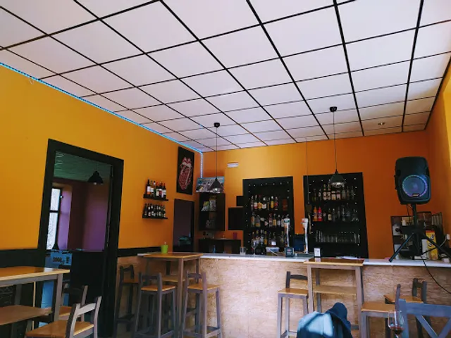 Teleclub San Martín de Elines-Bar La Escuela