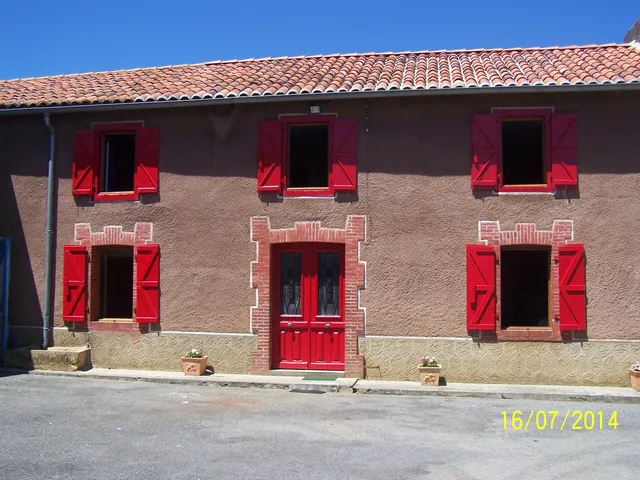 Gîte Le Peyré: location gîte rural de vacances à la campagne calme (Pyrénées, Haute Garonne)