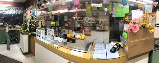 Yees Garden Chinese Foods