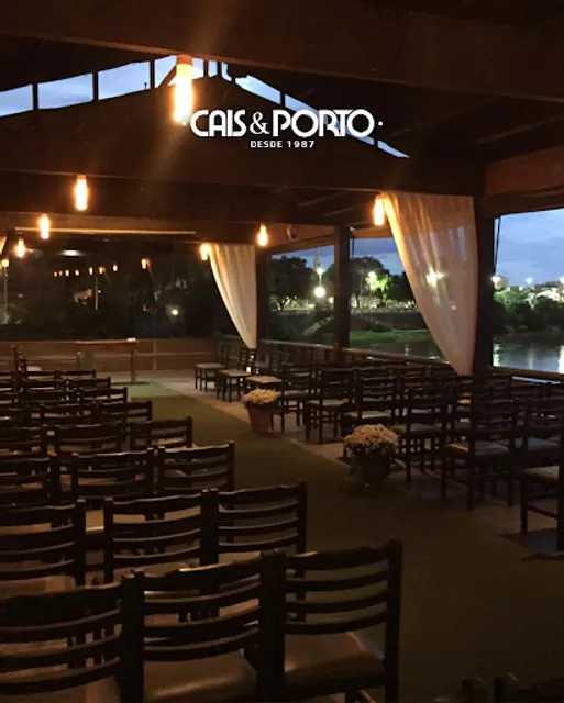 Restaurante e Choperia Cais e Porto