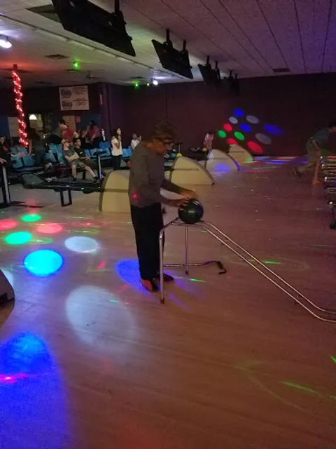 Skylanes Bowling Center