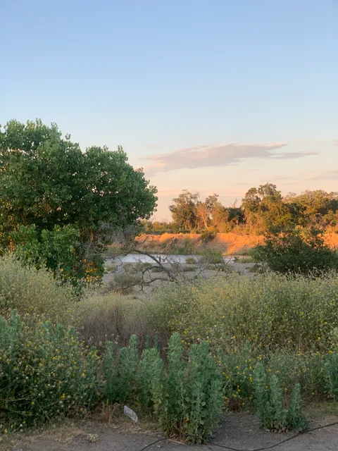 El Manto River Access