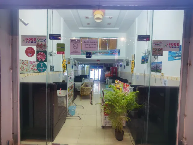 Happy Guest House & Restaurant