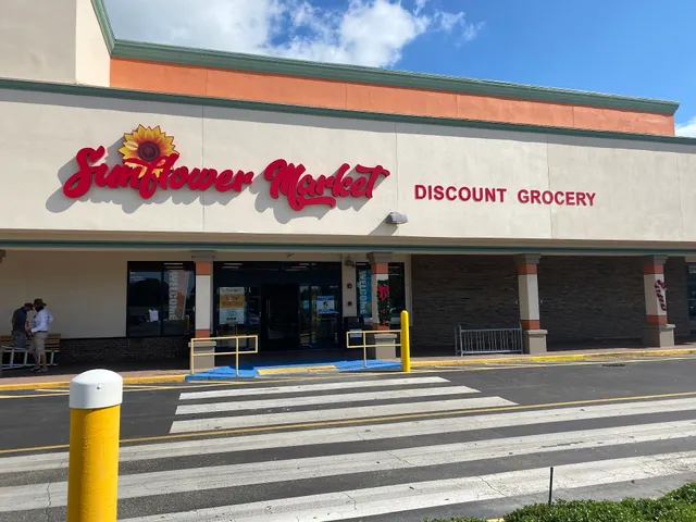 Sunflower Discount Grocery Liquidation Outlet