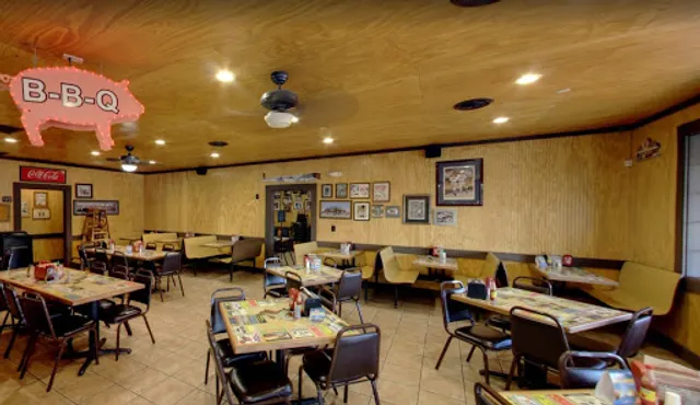 Fred's Bar-B-Q House