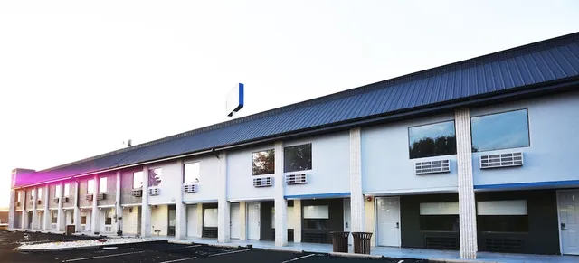 Baymont by Wyndham Pine Grove