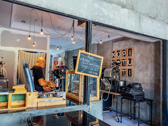 Pisah (kopisatuhati)