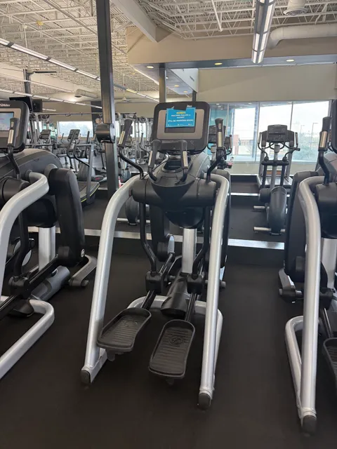 TruFit Athletic Clubs - Ware Rd Exp 83