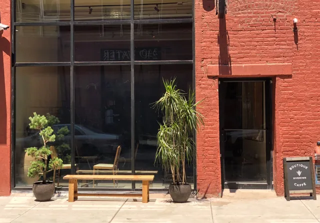 HVRMINN Boutique Café