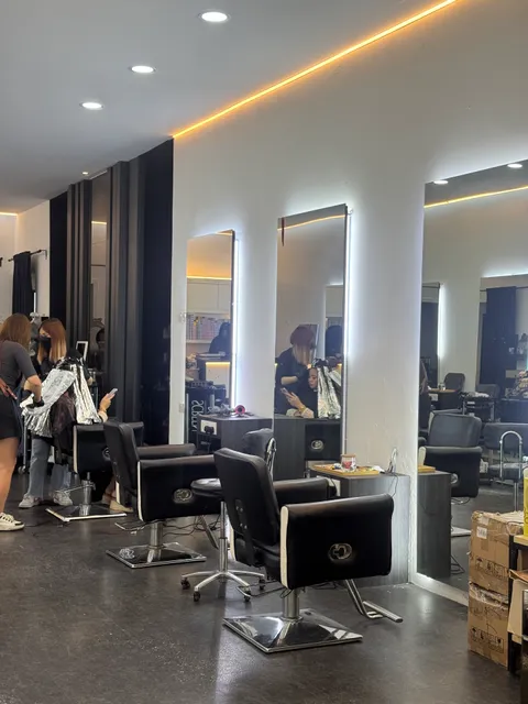 K Artistry Hair Studio