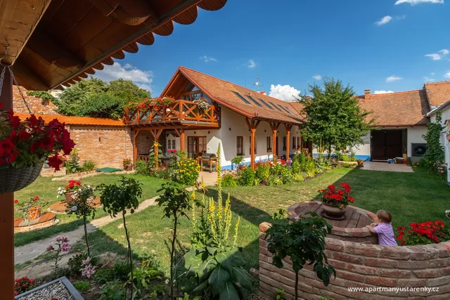 Apartmány U Stařenky